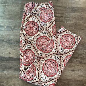 Chico’s Crop So Slimming Pants